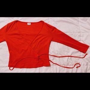 wrap top! (branded for exposure!!)